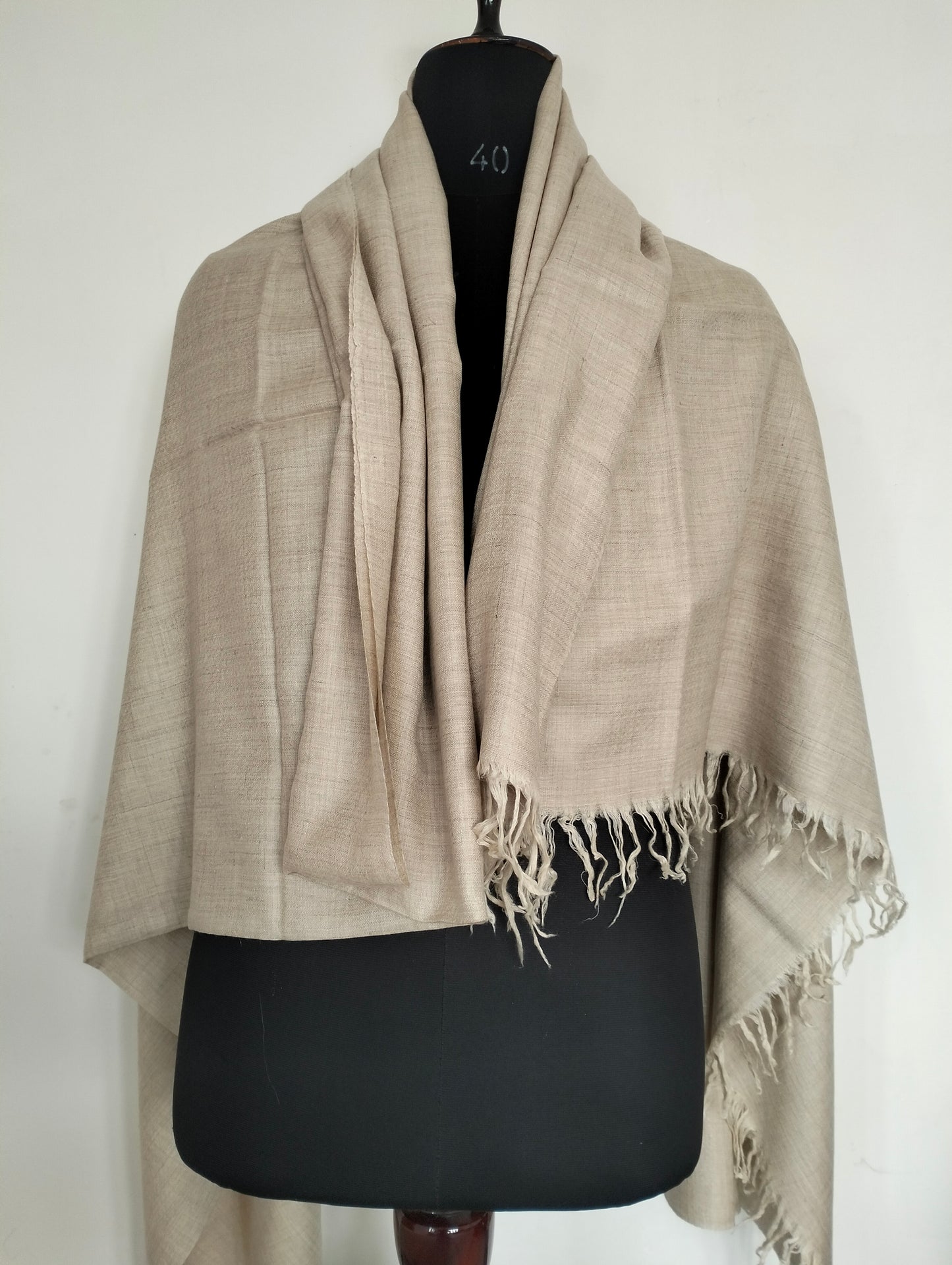 Hand weaved 100% Kashmiri pashmina extra large meditation shawl.