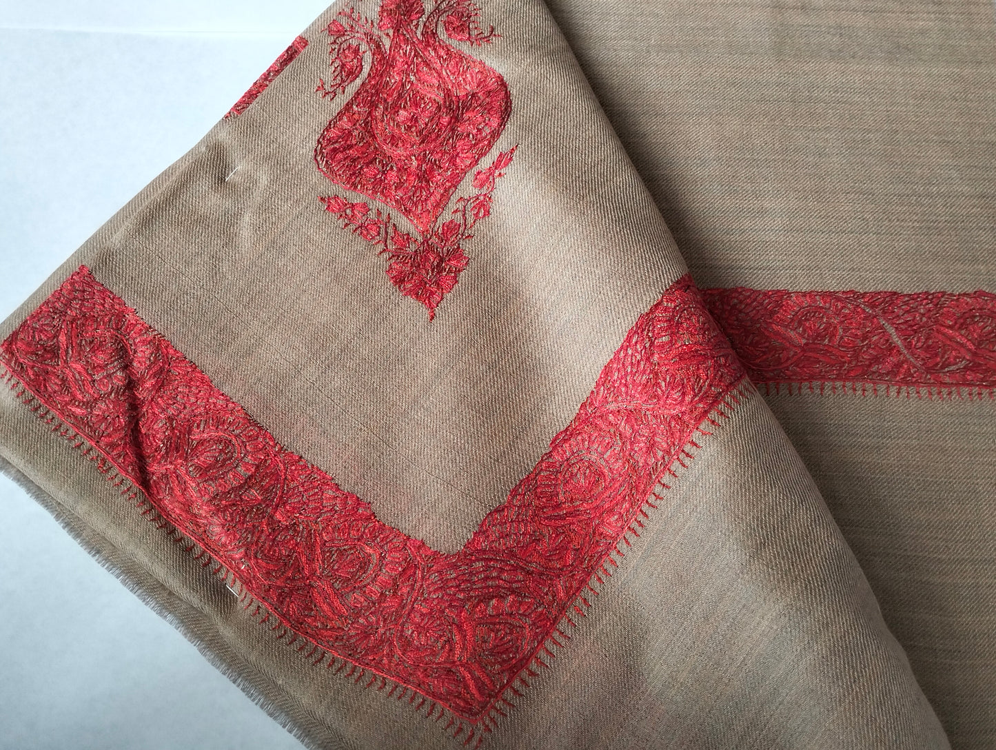 Traditional Arab men head scarf, omani masar 100 % pure woolen kashmir pashmina, Special Ramadhan and eid gift, Dubai sheikh shemagh, square scarf