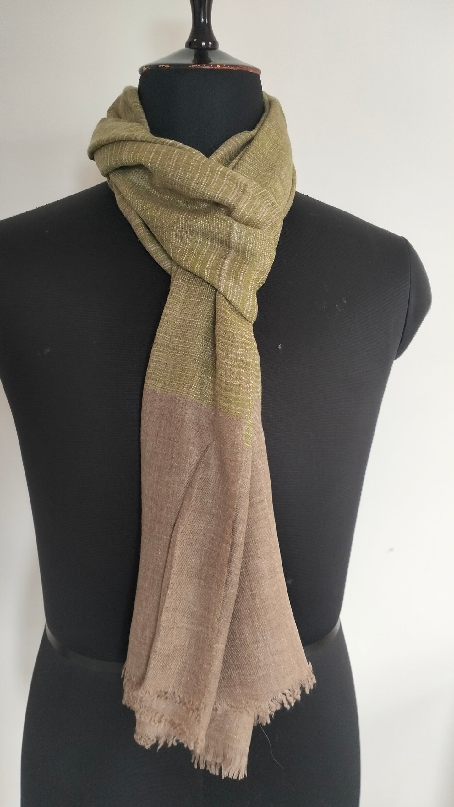 Handwoven 100% pure kashmir pashmina ikat tie and dye style modern fashion accessory, Best Gift idea, summer scarf, super soft shawl