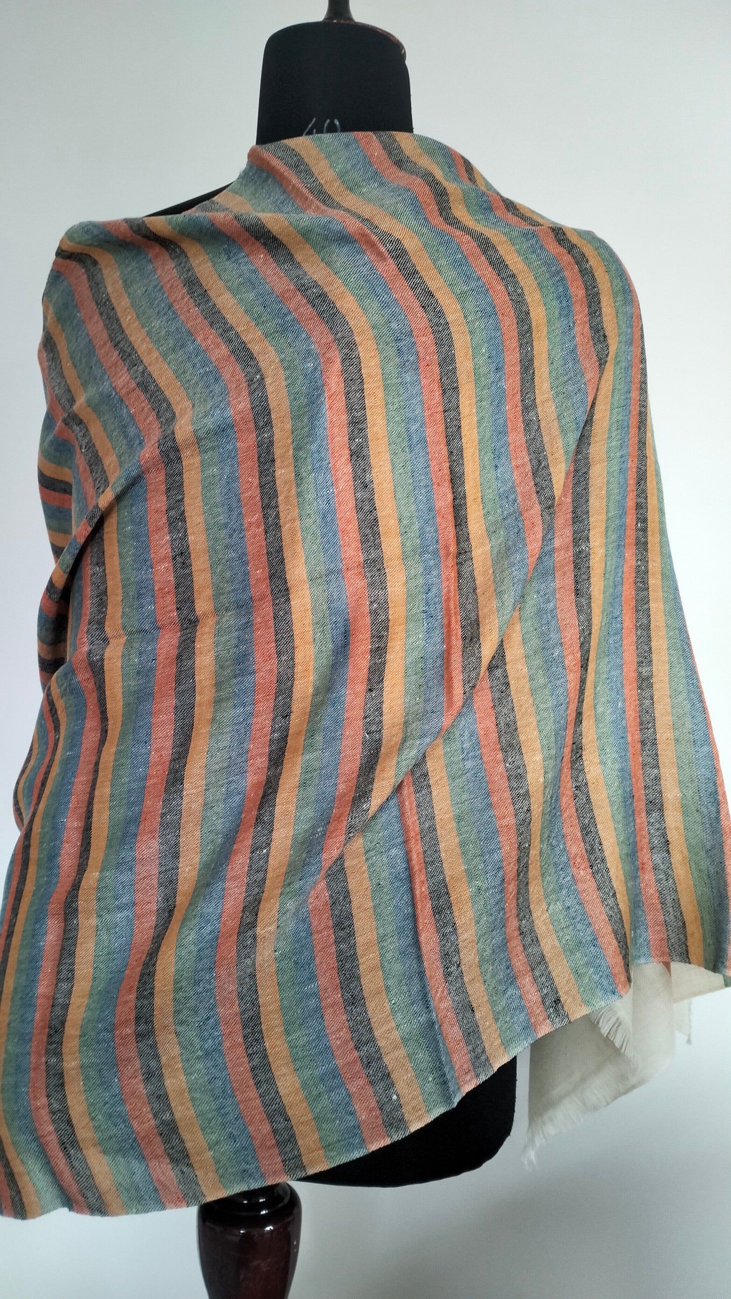 Fashionable unisex ultra-luxuriously warm, fine and soft travel wrap, personalised scarf, party outfit pure Pashmina kashmiri shawl