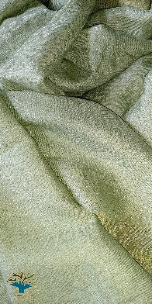 Pashmina shawl in a Double Weave design