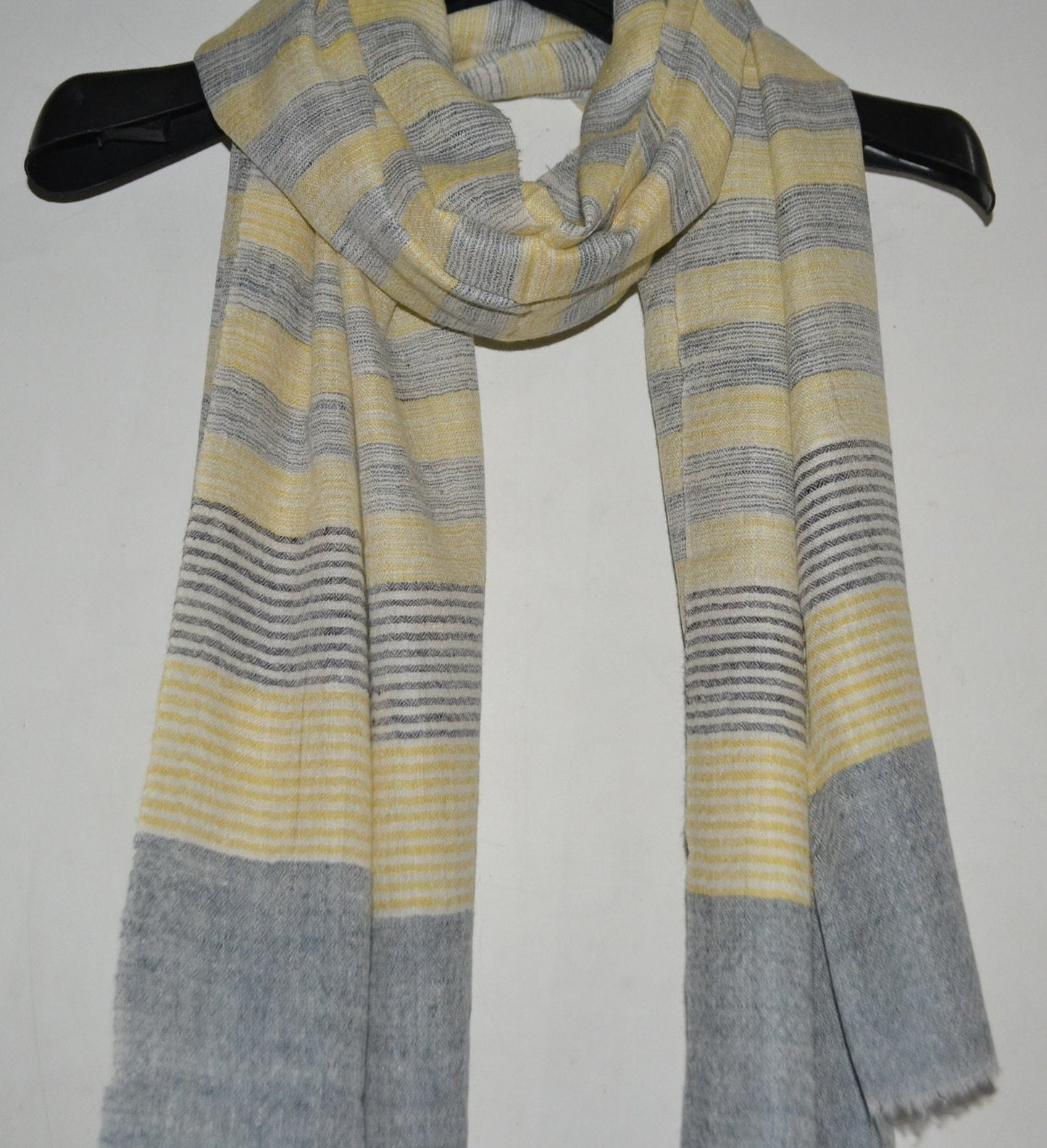 100% Cashmere Shawl/Scarf | Finest Kashmir Pashmina Fabric | Natural | 5 color | 2 ply | 140 yarn count | High Quality