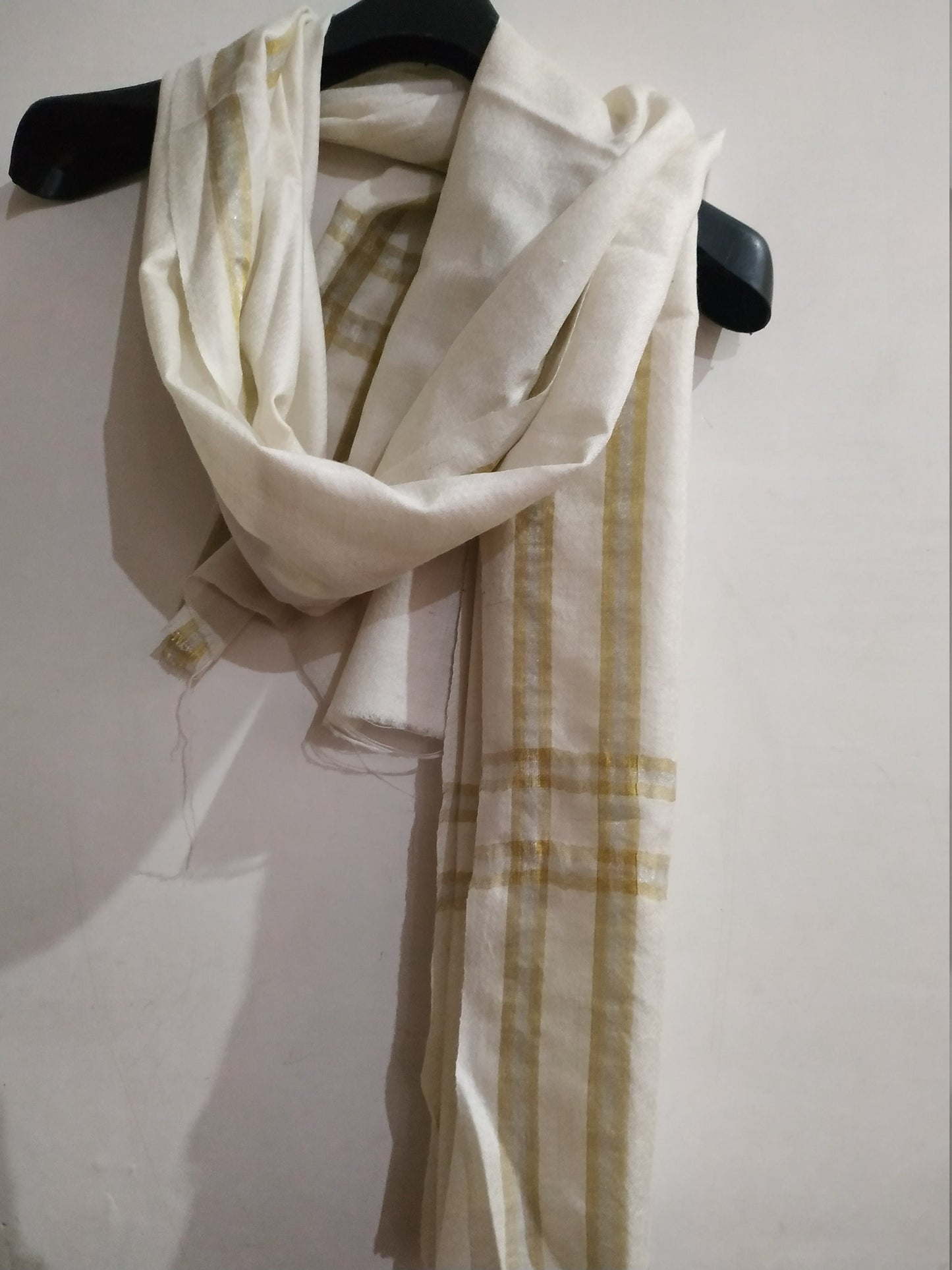 christmas Sustainable gift, 100% Handloom Cashmere stole, Trending scarf,Women Scarf, Finest Kashmiri Pashmina,Fabric Gold And Silver Zar