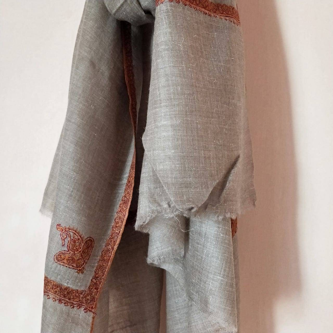 Handmade Premium Quality Women Shawl, Bridesmaid Gift, Valentine's Day Gift, Kashmir Pashmina Robe, Ring Shawl, Super Soft and light weight