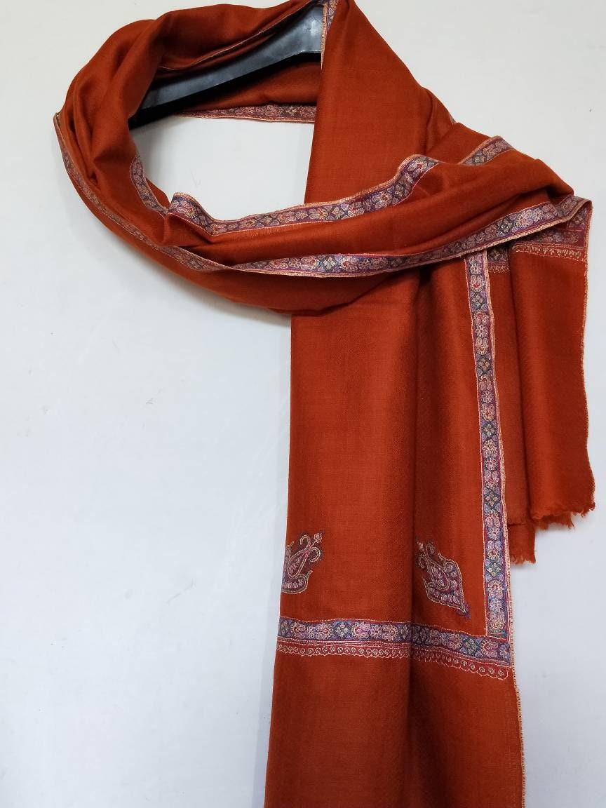 Handmade and Hand embroidered 100% origibal Border embroidered kashmir pashmina shawl