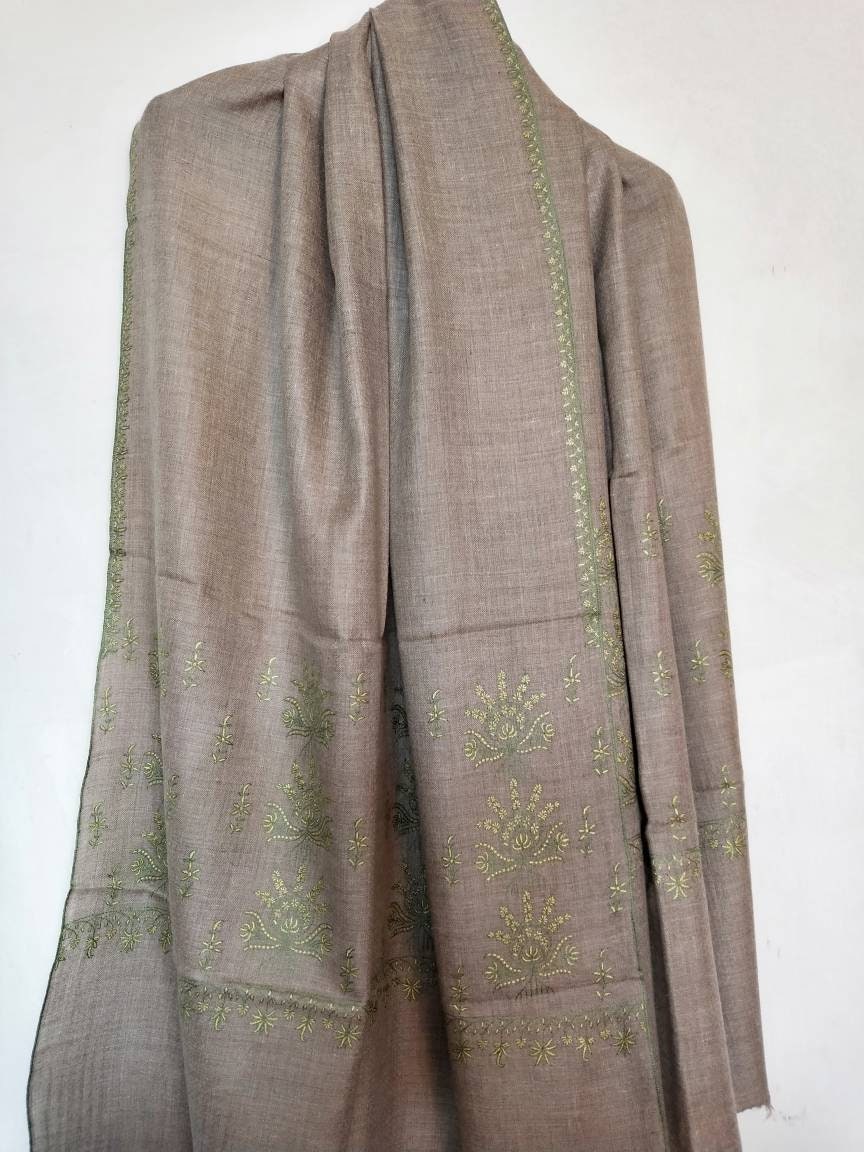 Handweaved and hand embroidered pure ladakh wool natural colour shawl.palla embroidered in light hues of olive and light green