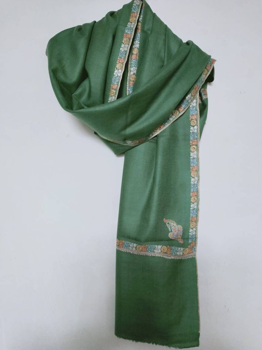 Handweaved and handembroidered finest quality Kashmir pashmina multicolor sozni embroidery shawl, Bridesmaid, anniversary wrap