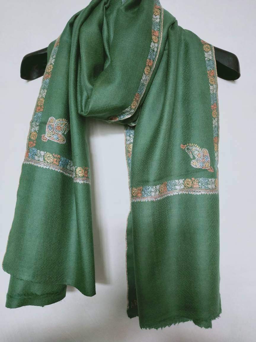 Handweaved and handembroidered finest quality Kashmir pashmina multicolor sozni embroidery shawl, Bridesmaid, anniversary wrap