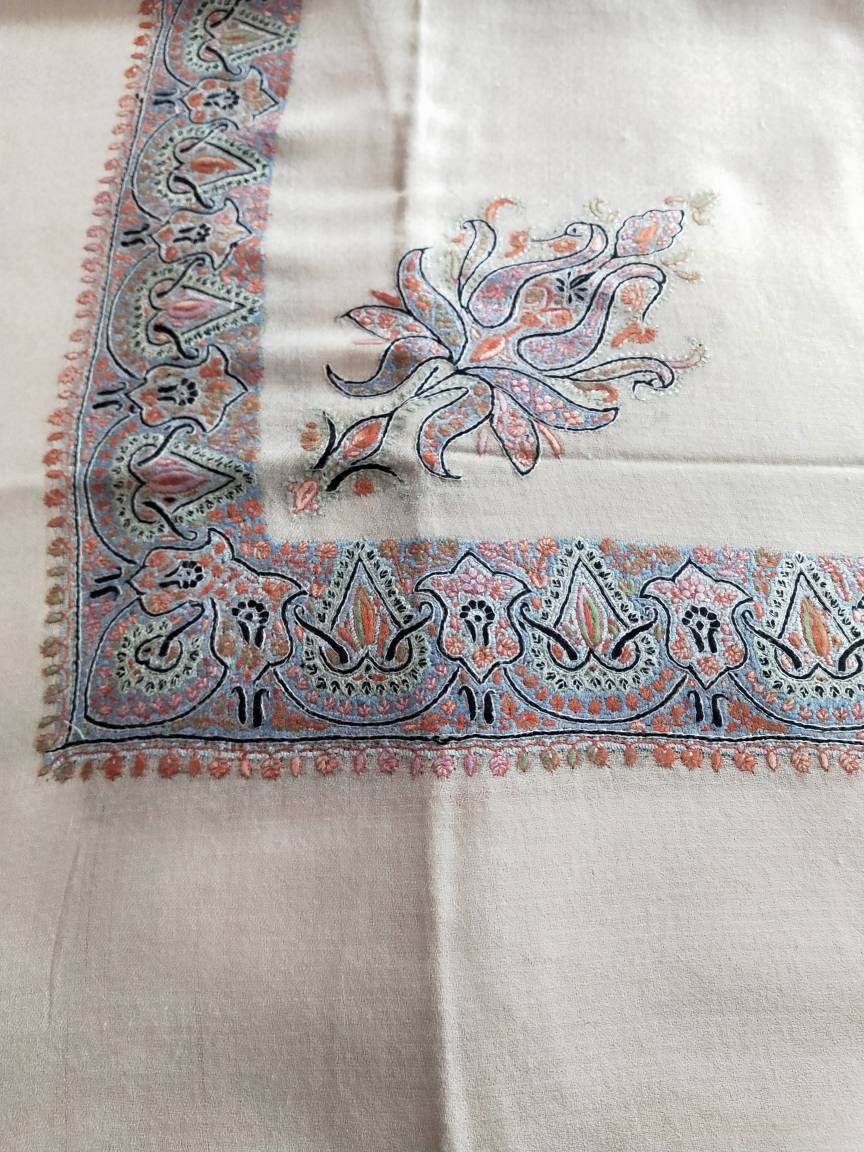 Traditional Arab men head scarf, omani masar 100 % pure kashmir pashmina, Special Ramadhan and eid gift, Dubai sheikh shemagh 55 x 55 inches
