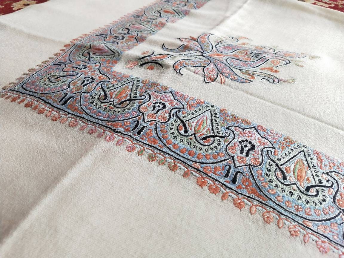 Traditional Arab men head scarf, omani masar 100 % pure kashmir pashmina, Special Ramadhan and eid gift, Dubai sheikh shemagh 55 x 55 inches