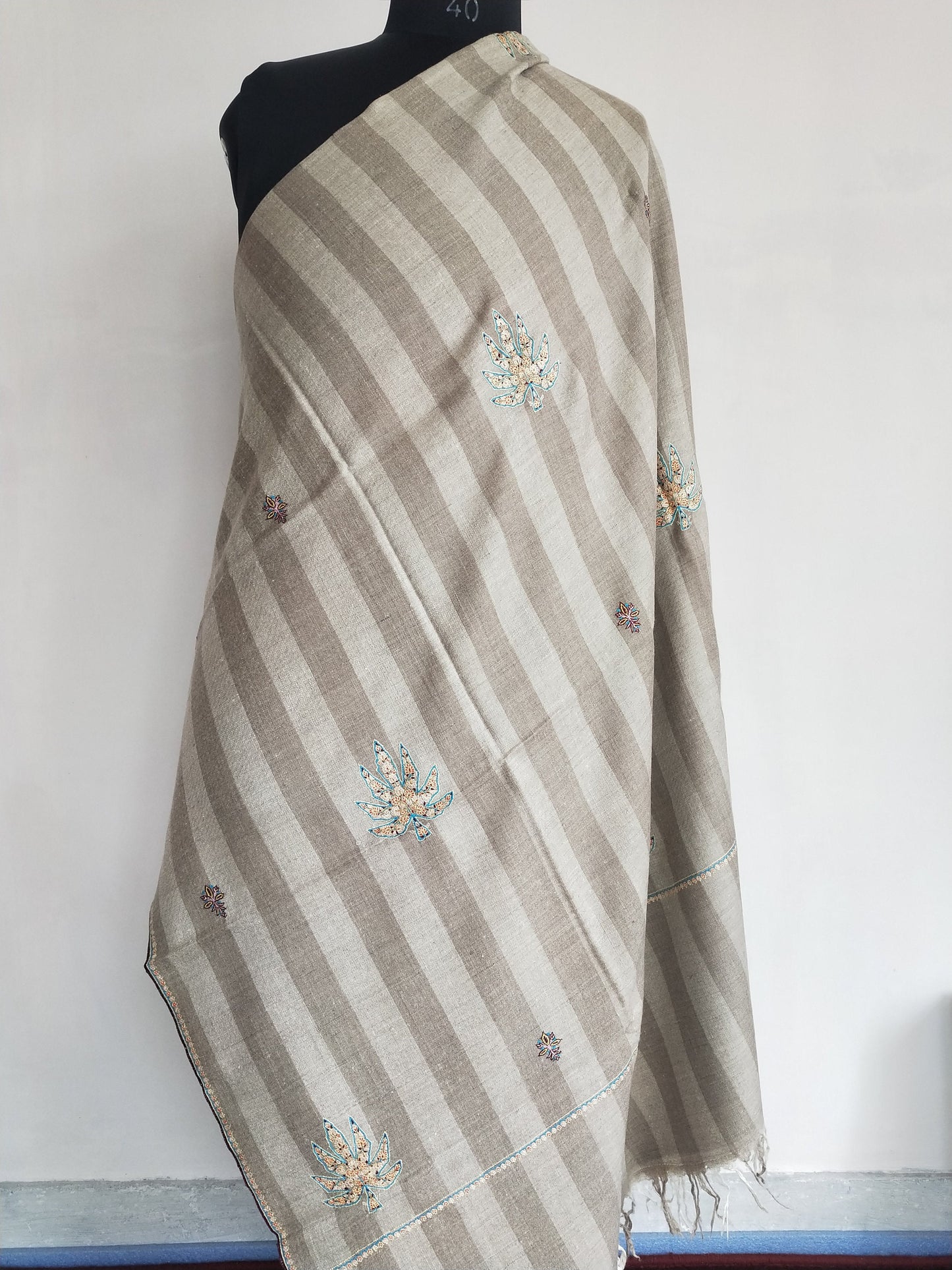 chinar embroidered Motifs Pure Cashmere Wrap, Mother's day gift, Travel wrap, wedding scarf, Kashmir Pashmina Shawl, Soft & Large accessory