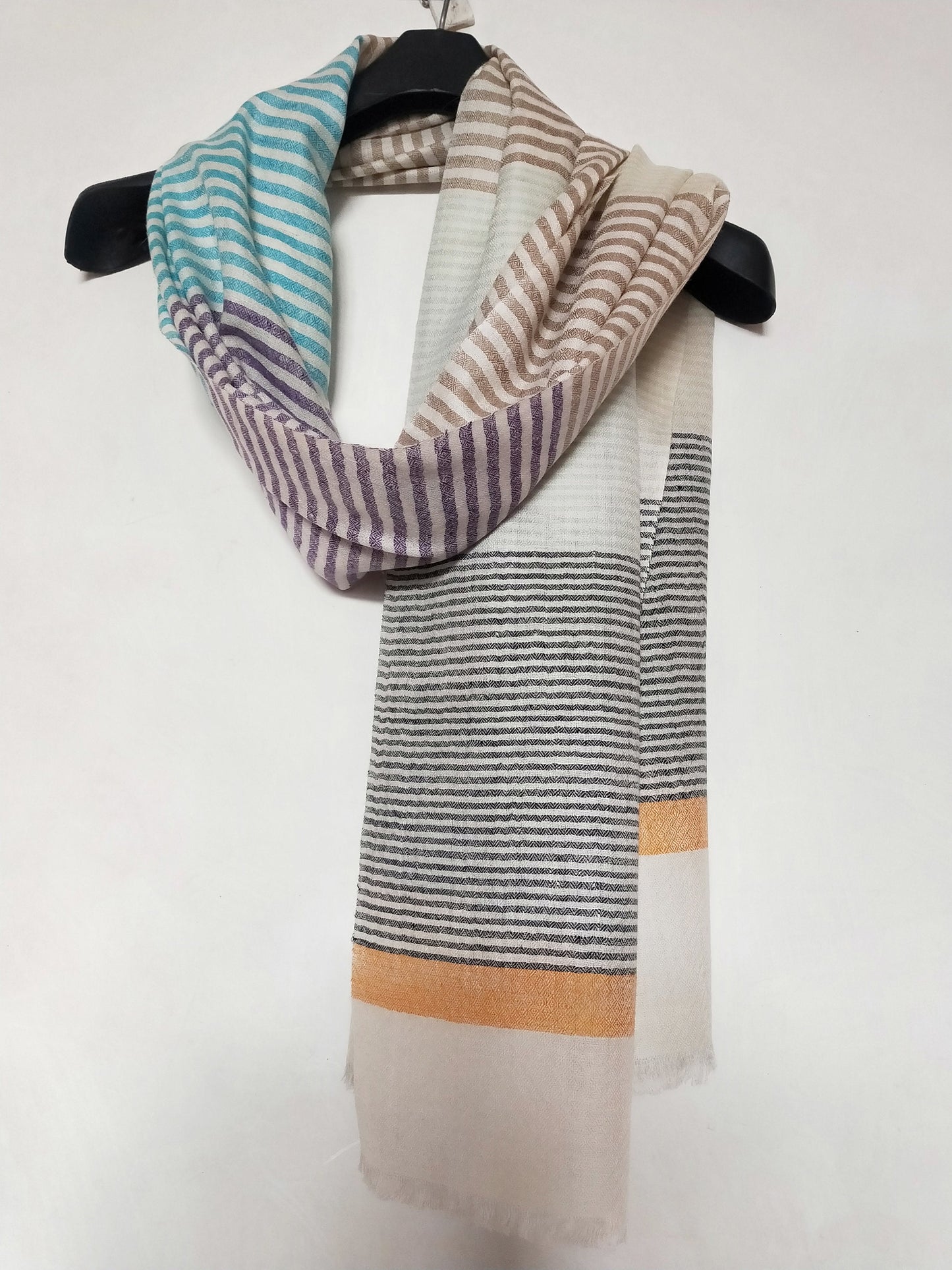 Changthangi Cashmere women's pashmina wrap