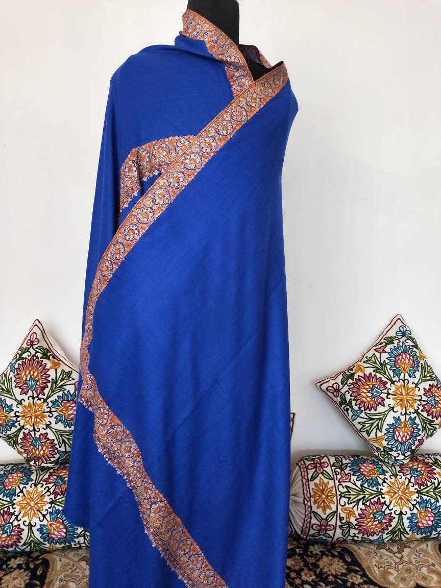 Original premium ladakh Cashmere sozni embroidered shawl, Bridesmaid gift, wedding scarf, 105 x 205 cm big size shrug