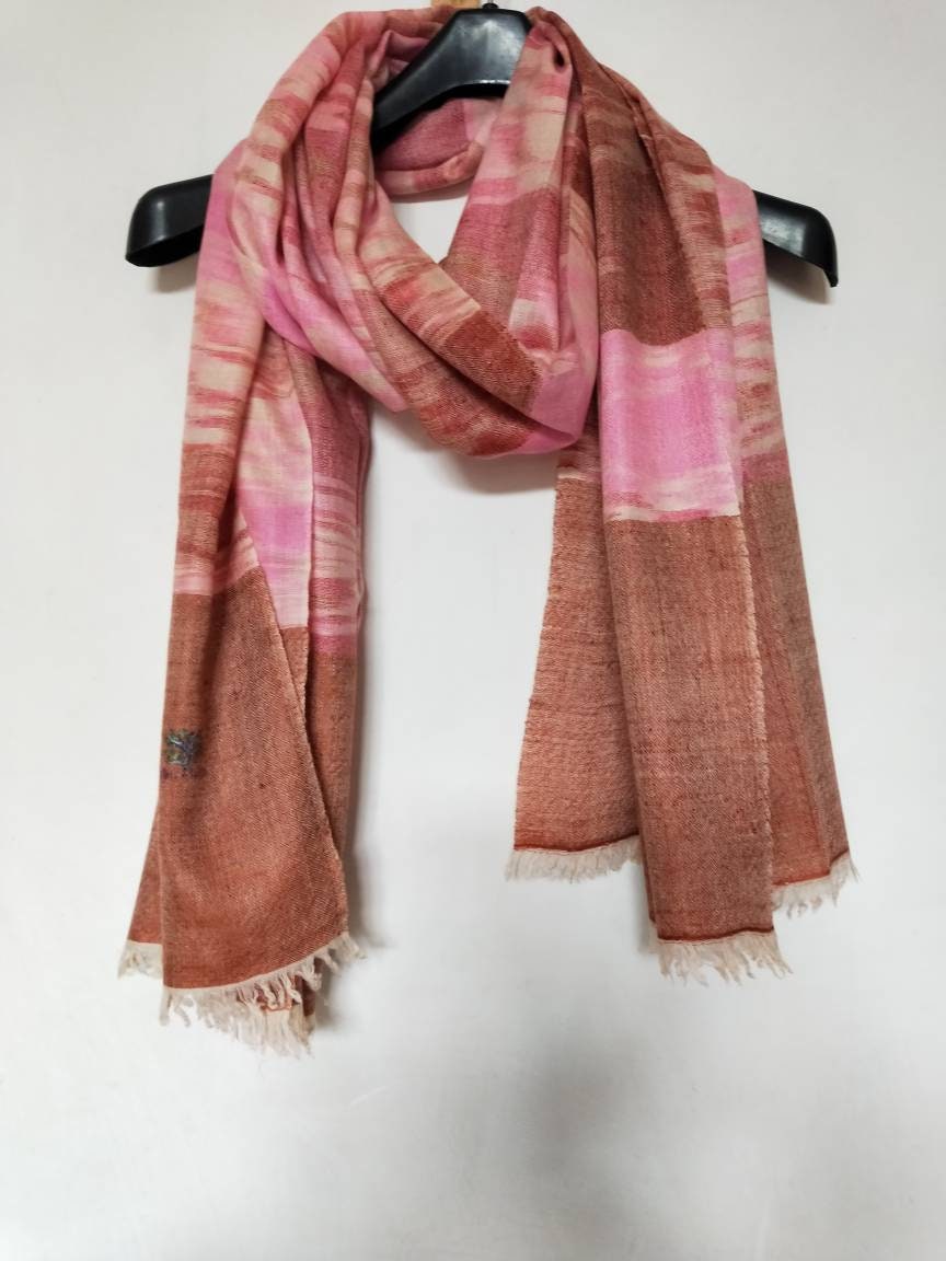 Hand woven Kashmiri pashmina heirloom pink and maroon rich tone supersoft travel wrap, any-occasion shawl, silhouettes party vibe oversized