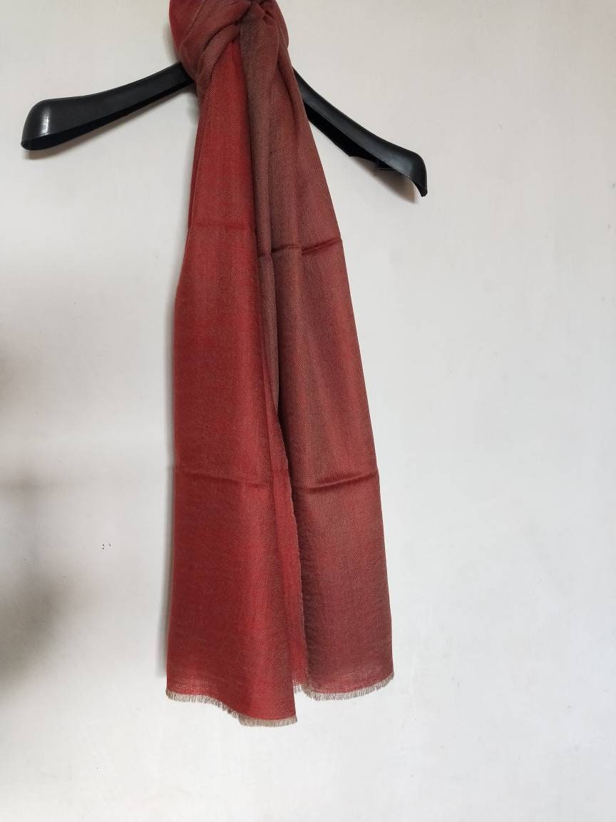 Christmas shawl Kashmir pashmina reversible ultra luxurious soft and warm 100% Pure changthangi Cashmere, Red scarf, Travel wrap