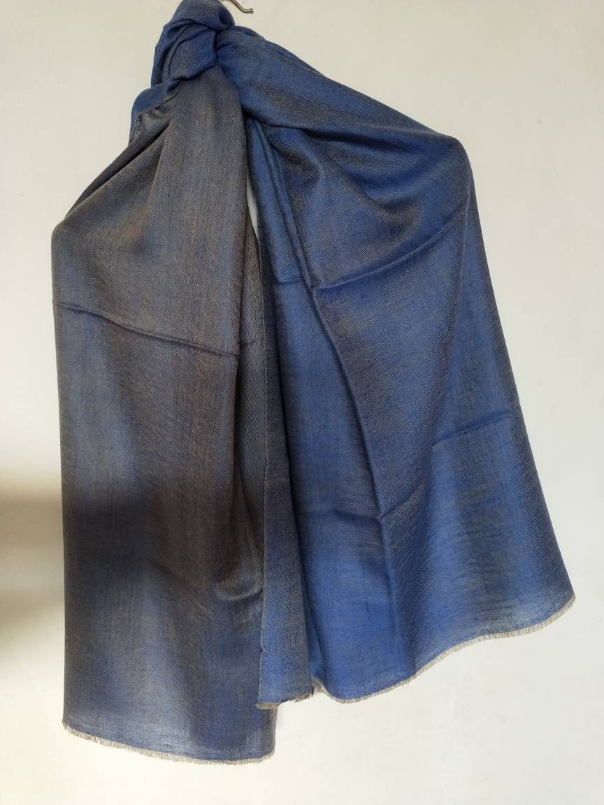 Christmas shawl Kashmir pashmina reversible ultra luxurious soft and warm 100% Pure changthangi Cashmere, Royal Blue scarf, Travel wrap