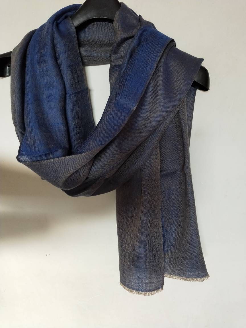 Christmas shawl Kashmir pashmina reversible ultra luxurious soft and warm 100% Pure changthangi Cashmere, Royal Blue scarf, Travel wrap