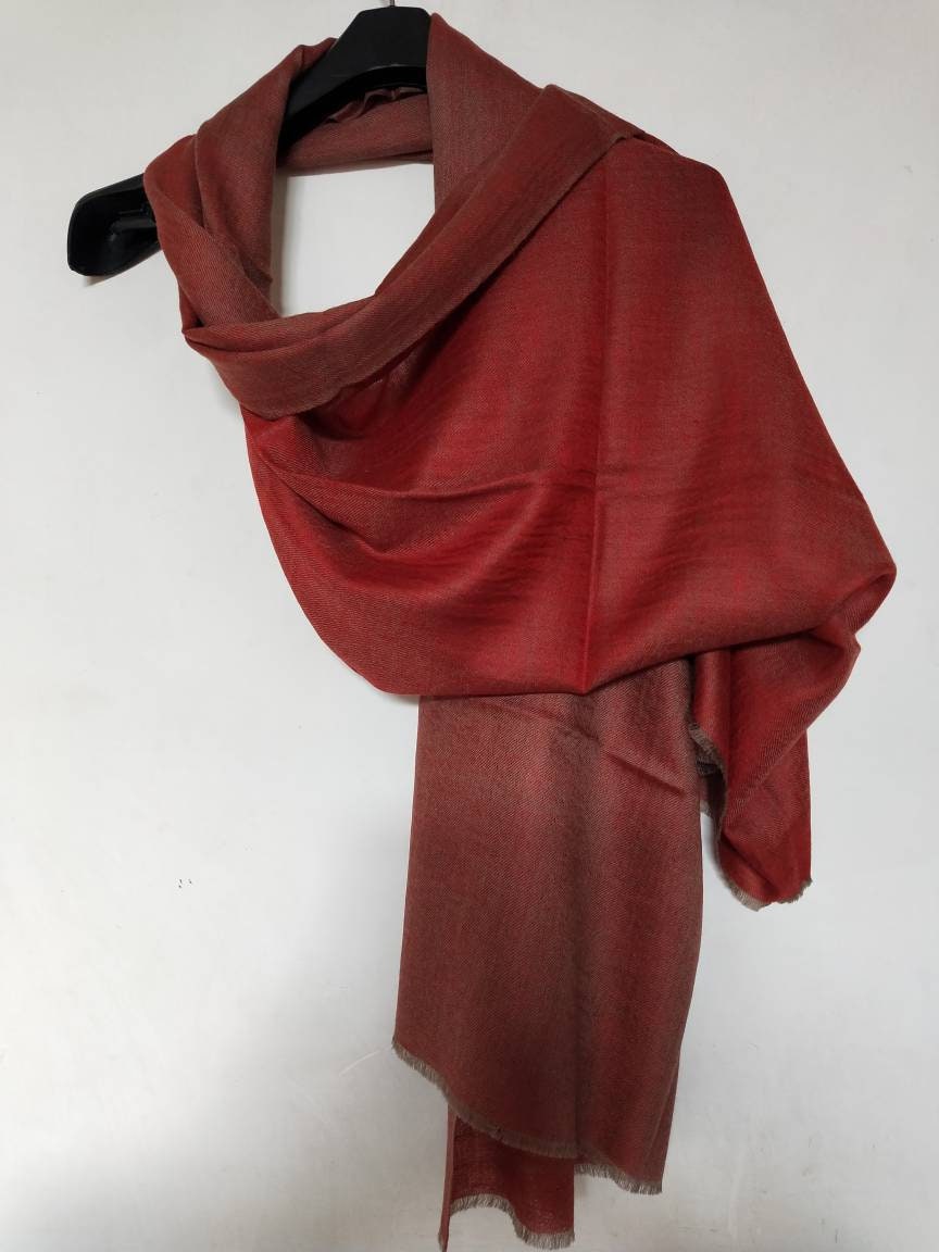 Christmas shawl Kashmir pashmina reversible ultra luxurious soft and warm 100% Pure changthangi Cashmere, Red scarf, Travel wrap