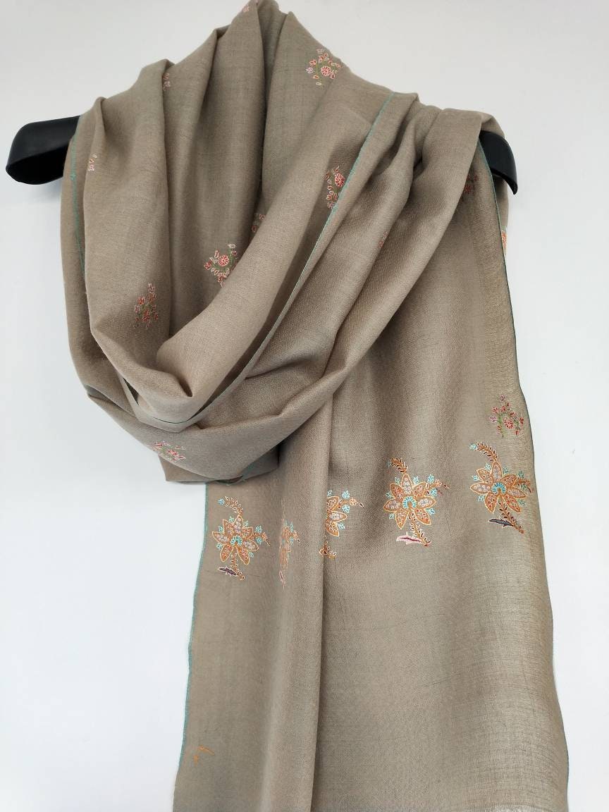 Baby Cashmere handloom and sozni embroidered kashmiri pashmina mint color scarf, meditation shawl, bridesmaid, Girlfriend Valentine's gift