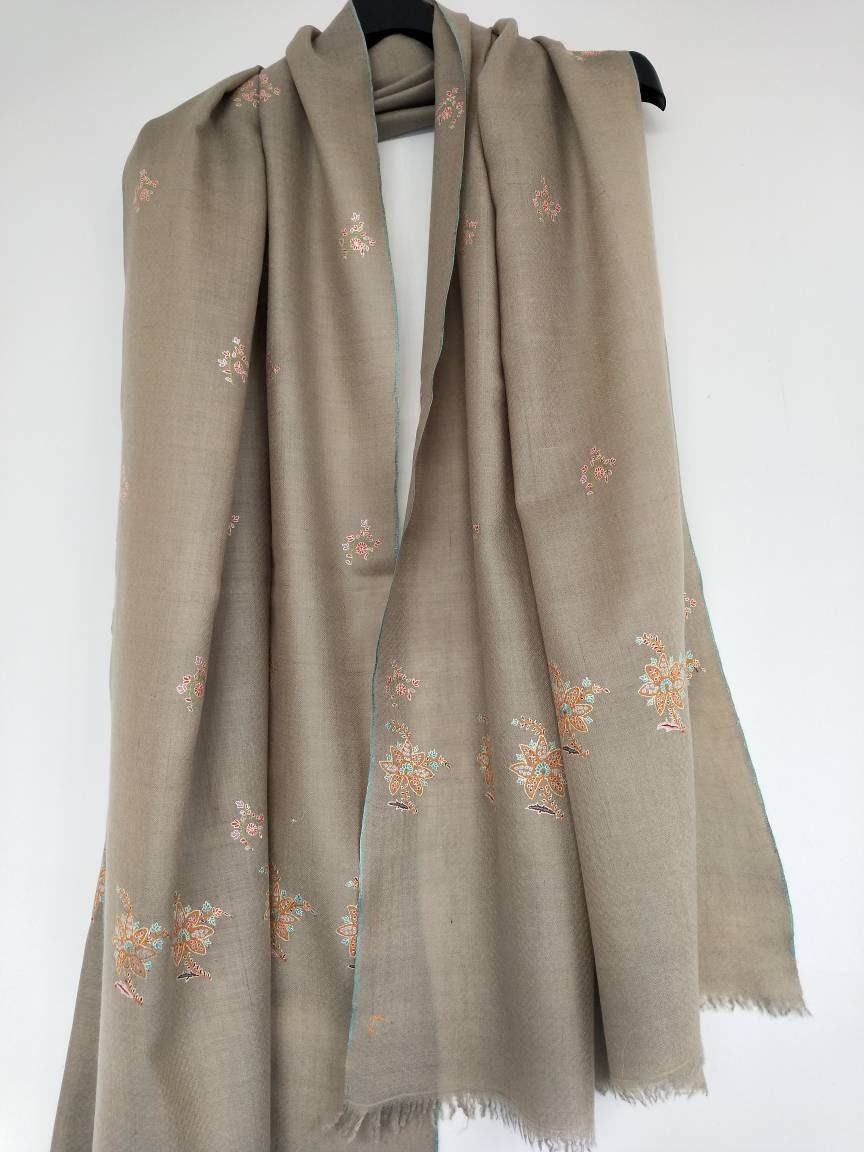 Baby Cashmere handloom and sozni embroidered kashmiri pashmina mint color scarf, meditation shawl, bridesmaid, Girlfriend Valentine's gift