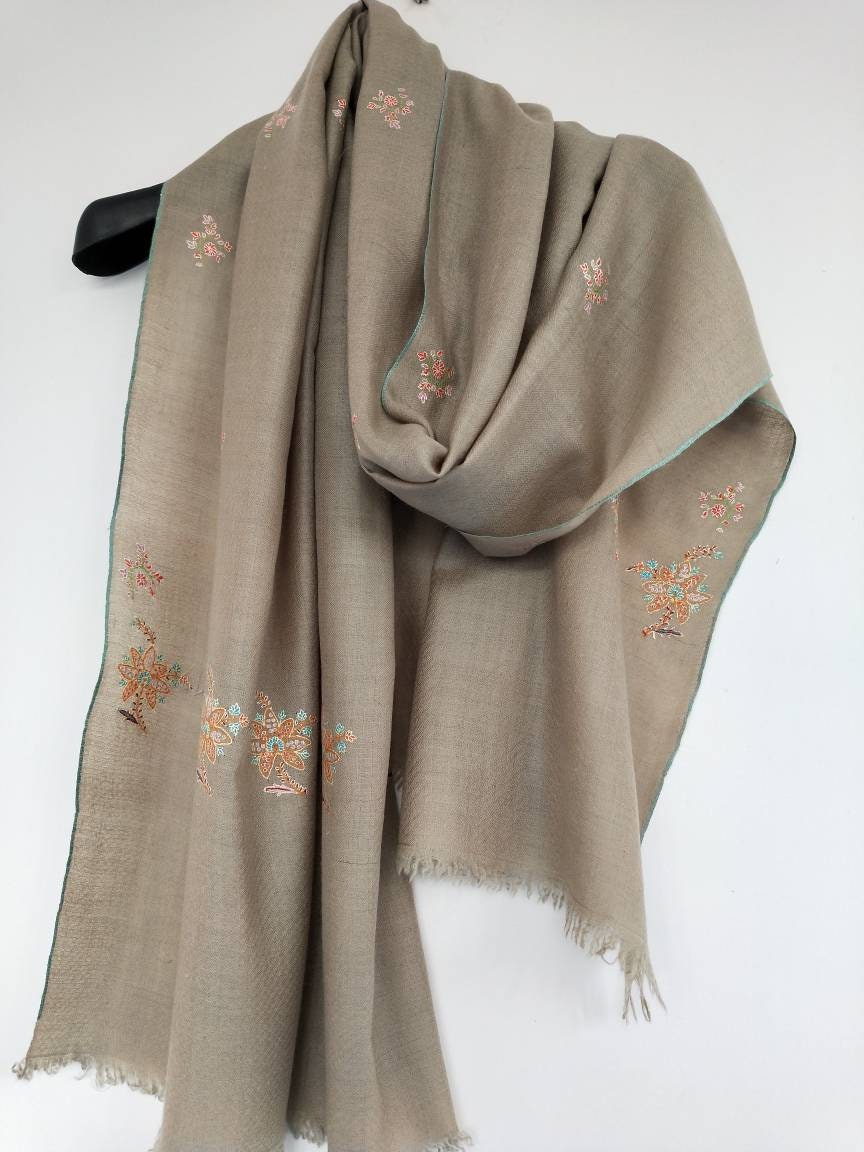 Baby Cashmere handloom and sozni embroidered kashmiri pashmina mint color scarf, meditation shawl, bridesmaid, Girlfriend Valentine's gift