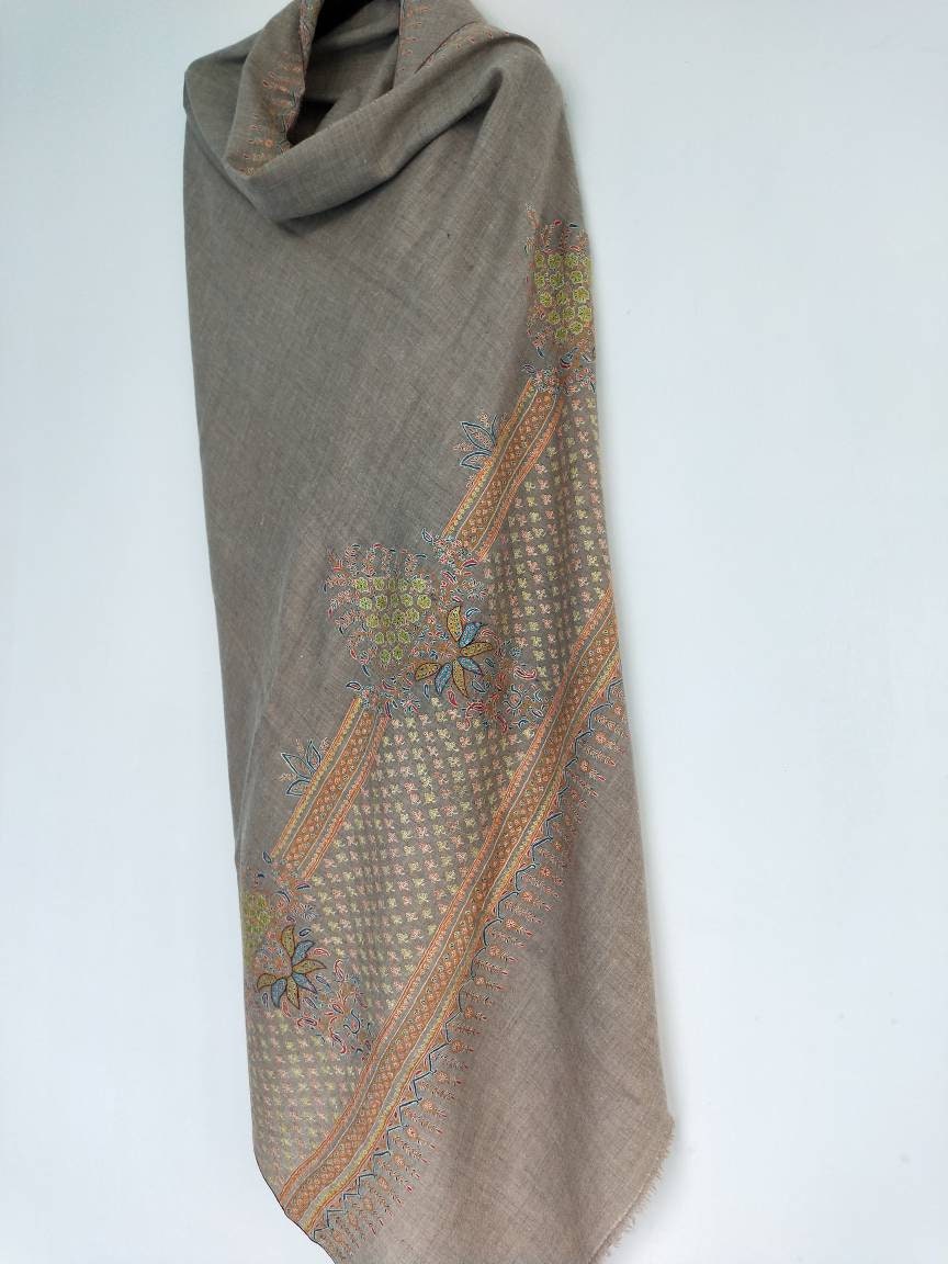 Handmade pure and original kashmiri pashmina sozni embroidered Natural Taupe shawl 14 micron softest and luxurious wedding gift