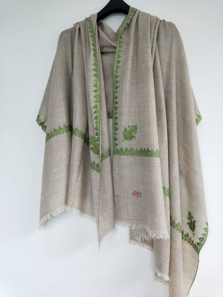Handmade Premium Bachelorette Bridal party Shawl, Bridesmaid Gift, Kashmir Pashmina Robe, Super Soft and light weight, Beige Color