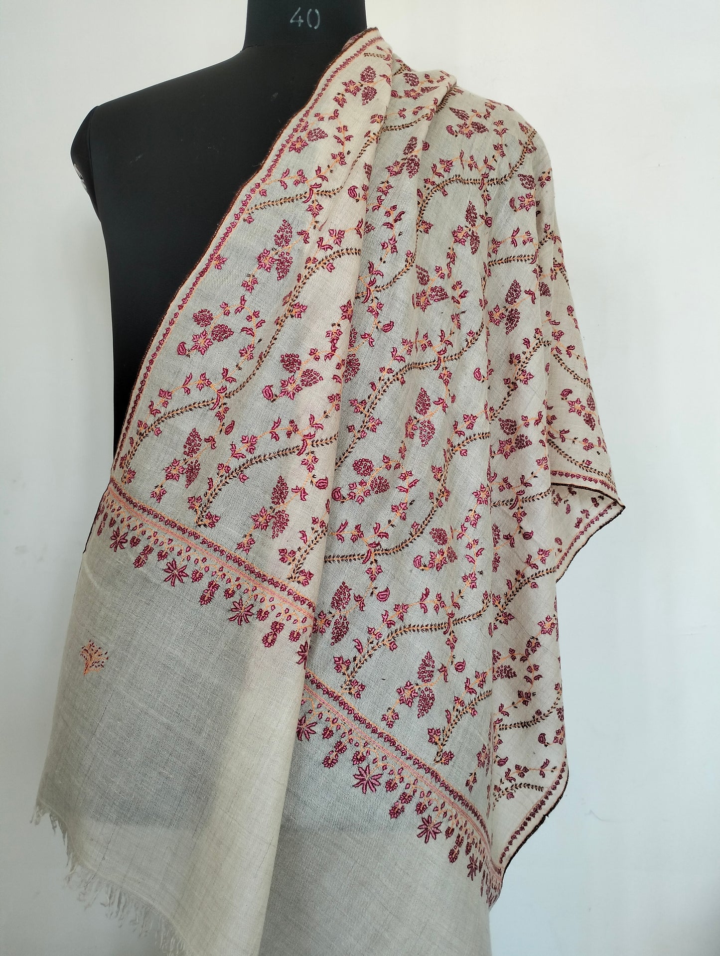 Jalli Natural ivory white cashmere fabric with classy sozni Embroidery all over with beautiful motifs and colourful embroidery.