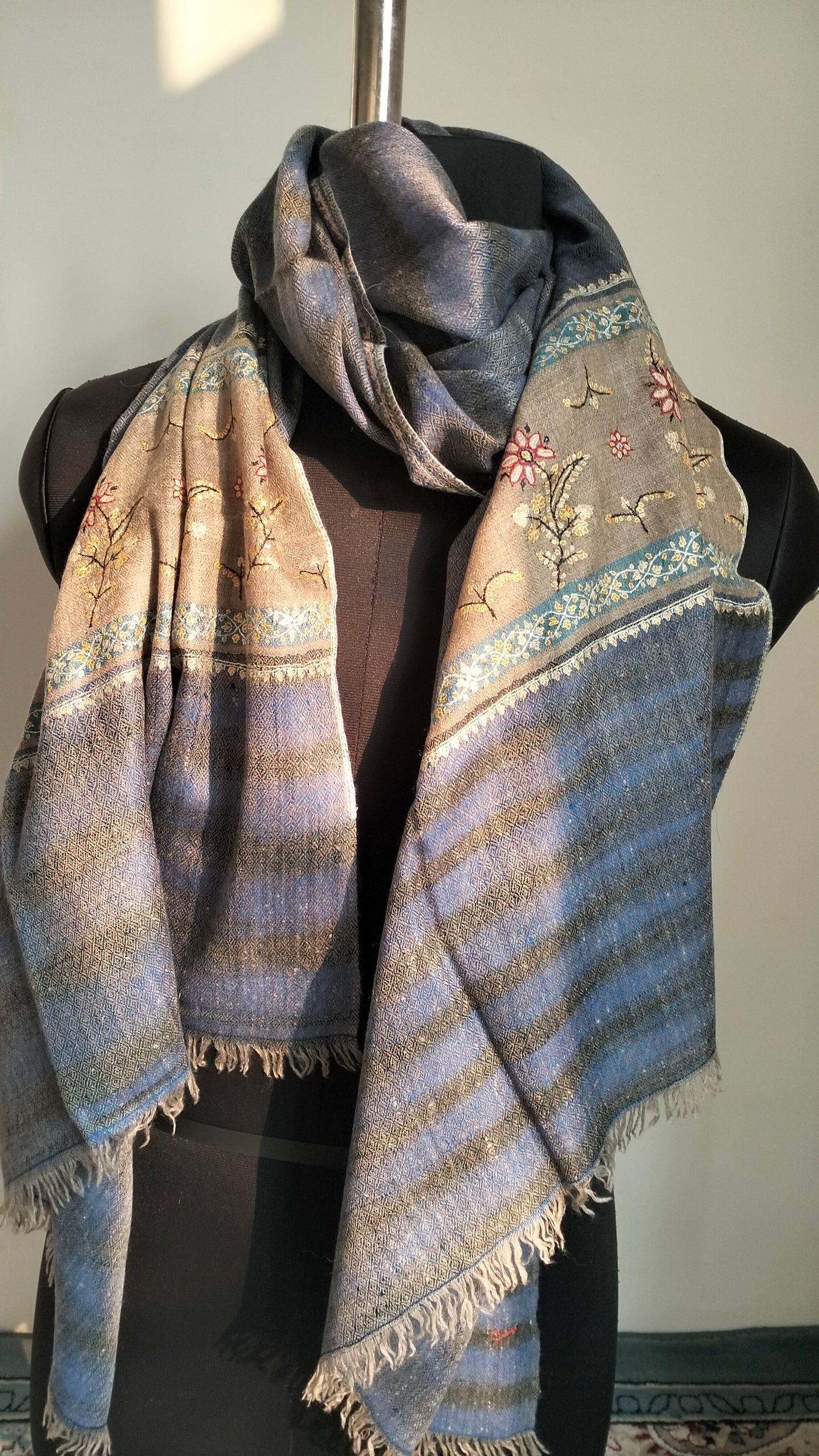 Handcrafted modern design very versatile cashmere scarf, Hand Embroidered Kashmiri pashmina, original and purest ikat pattern pashmina Stole