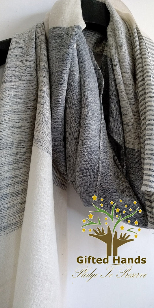 100% Cashmere | Handloomed | Women Scarf/Shawl | Finest Kashmir Pashmina Fabric | Natural | Christmas Gift | Haloween Giftt | High Quality