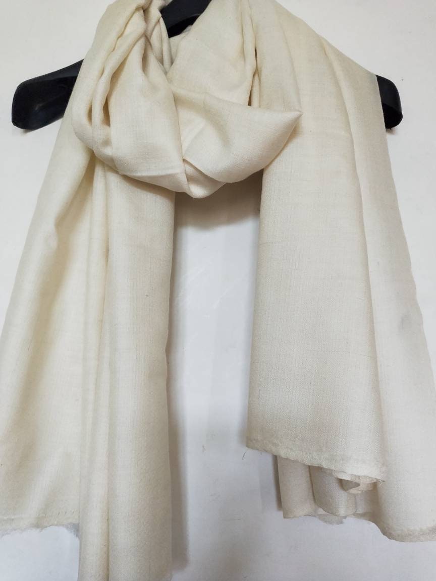 pure white alpaca shawl, white meditation robe, Handweaved 100% Pure Kashmir Pashmina tafta white shawl, Handcrafted Organic & Pure shawl