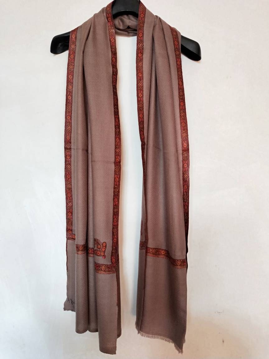 Handmade Premium Quality Women Shawl,Bridesmaid Gift,Valentine's Day Gift,Kashmiri Pashmina Robe,Super Soft and light weight