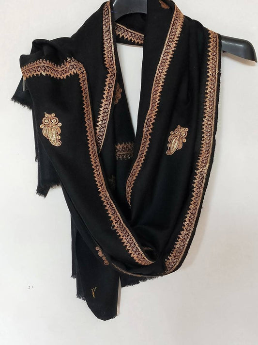 Hand woven Kashmiri pashmina  heirloom black shawl with Golden tilla, any-occasion shawl, silhouettes party vibe oversized wrap 75 x 205 cm