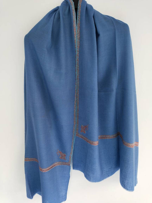Handwoven and hand embroidered 100% pure changthangi kashmir pashmina light blue color shawl, Evening wrap, luxuriously soft